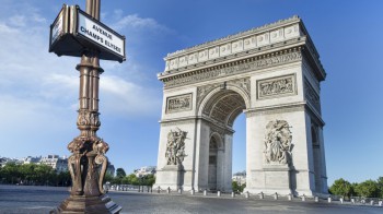 Arc de Triomphe location de car avec chauffeur