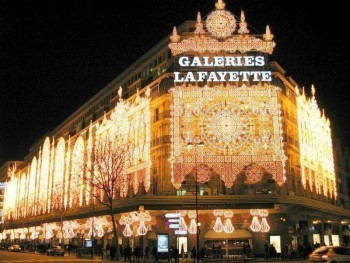 Galeries Lafayette (Paris) location minibus 20 places avec chauffeur