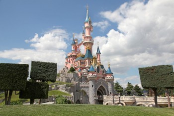 Parc Disneyland (Marne-la-Vallée) location de car avec chauffeur pas cher