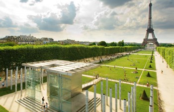 Parc du Champ de Mars (Paris) location autocar lyon