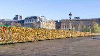 Pont des Arts (Paris) location de car avec chauffeur tarif