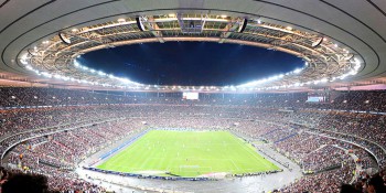 Stade de France (Saint-Denis) bus location avec chauffeur