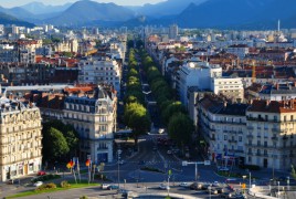 Location bus avec chauffeur Grenoble location bus Grenoble pas cher
