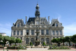 Location autocar avec chauffeur Limoges location autocar Limoges pas cher