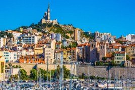 Location autocar avec chauffeur Marseille location autocar Marseille pas cher
