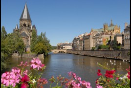 Location car avec chauffeur Metz location car Metz pas cher