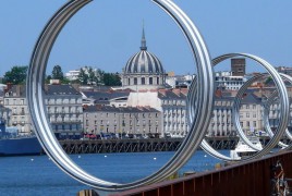 Location car avec chauffeur Nantes location car Nantes pas cher