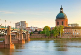 Location car avec chauffeur Toulouse location car Toulouse pas cher