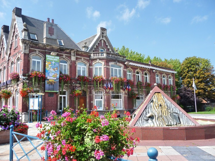 location bus avec chauffeur Halluin Nord / Pas-de-Calais