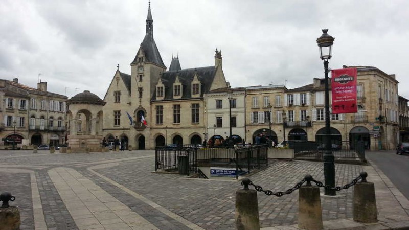 location minibus avec chauffeur Libourne Aquitaine