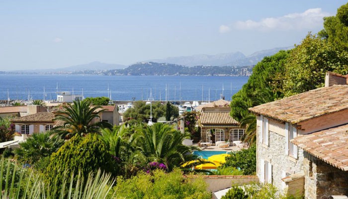 location minibus avec chauffeur Le Pradet PACA