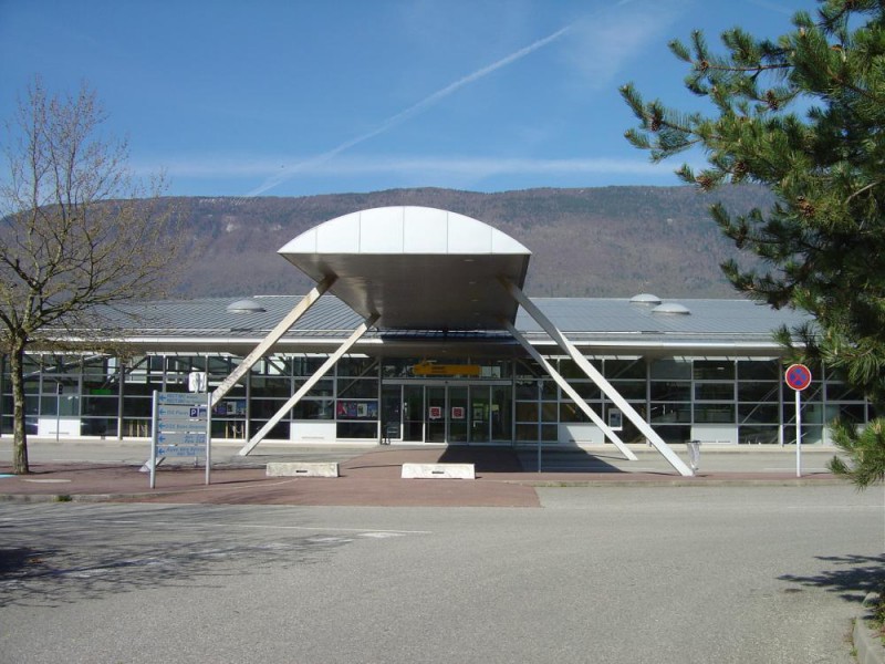 Navette aéroport chambery aix les bains meilleur prix  Navette aéroport