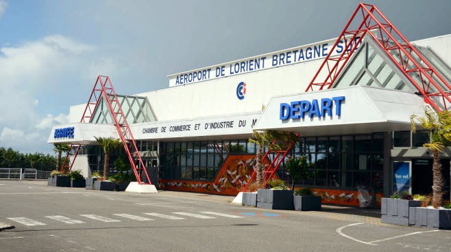 Navette aéroport lorient lann bihoue Bretagne